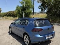 Usado VW Golf VII 105 CV (77 kW) 2013 Azul Berlina