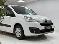 Usado Citroën Berlingo Live 100 CV (73 kW) 2018 Blanco Monovolumen