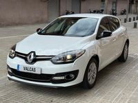 Usado Renault Mégane LIMITED 115 CV (84 kW) 2015 Blanco Berlina