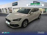 Usado Seat Leon Style 116 CV (85 kW) 2025 Blanco Berlina