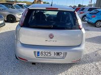 Usado Fiat Punto Easy 77 CV (56 kW) 2014 Gris Utilitario