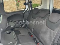 Usado Ford Tourneo Courier Sport 100 CV (73 kW) 2018 Blanco Monovolumen