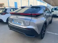Usado Toyota C-HR Advance 140 CV (102 kW) 2025 Gris SUV