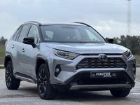 Usado Toyota RAV4 Hybrid Luxury 218 CV (160 kW) 2021 Gris / plata SUV