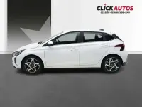 Usado Hyundai i20 101 CV (74 kW) 2025 Blanco Utilitario