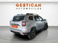 Usado Dacia Duster Prestige 130 CV (95 kW) 2021 Gris / plata SUV