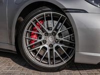 Usado Porsche 911 Turbo Cabriolet 580 CV (426 kW) 2022 Gris / plata Descapotable