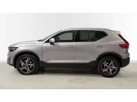 Nuevo Volvo XC40 Core 2025 Gris SUV