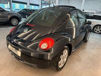 Usado VW Beetle 102 CV (75 kW) 2007 Negro Utilitario