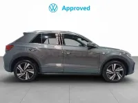 Usado VW T-Roc R-line 150 CV (110 kW) 2026 Gris / plata SUV