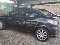 Usado Peugeot 206 CC 138 CV (101 kW) 2004 Negro Descapotable