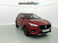 Usado MG ZS Luxury 106 HP (77 kW) 2023 Vermelho Sedan