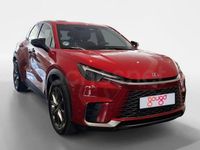 Usado Lexus LBX 136 CV (100 kW) 2025 Rojo SUV