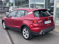Usado Seat Arona FR 116 CV (85 kW) 2024 Rojo SUV