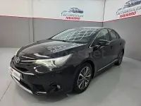Usado Toyota Avensis Executive 150 CV (110 kW) 2015 Negro Berlina
