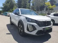 Usado Peugeot 2008 Allure 100 CV (73 kW) 2025 Blanco SUV