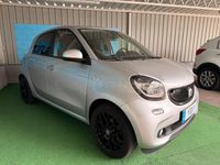 Usado Smart ForFour Passion 71 CV (52 kW) 2017 Gris / plata Utilitario
