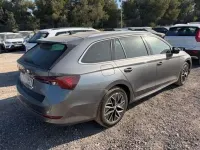 Usado Skoda Octavia Selection 150 CV (110 kW) 2024 Gris Familiar