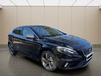 Usado Volvo V40 R-Design Momentum 150 CV (110 kW) 2016 Negro Berlina