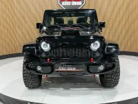 Usado Jeep Wrangler Unlimited Sahara 200 CV (147 kW) 2015 Negro SUV