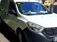 Usado Dacia Dokker Ambiance 75 CV (55 kW) 2018 Blanco Monovolumen