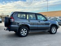 Usado Toyota Land Cruiser 166 CV (122 kW) 2006 Gris / plata SUV