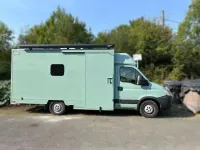 Usado Iveco Daily 205 CV (150 kW) 2011 Verde SUV