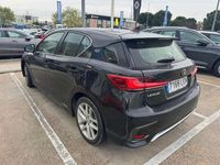 Usado Lexus CT200h Executive Line 136 CV (100 kW) 2020 Gris Utilitario