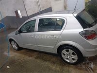 Usado Opel Astra Edition 100 CV (73 kW) 2009 Gris / plata Berlina