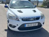Usado Ford Focus Trend 109 CV (80 kW) 2010 Blanco Berlina