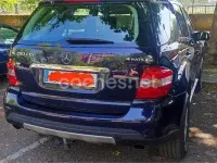 Usado Mercedes ML280 190 CV (139 kW) 2007 Azul SUV