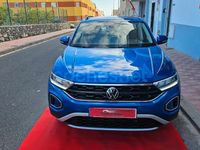 Usado VW T-Roc Advance 110 CV (80 kW) 2022 Azul SUV