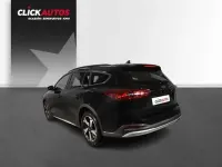 Usado Ford Focus Active 156 CV (114 kW) 2024 Negro Familiar