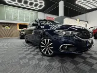 Usado Fiat Tipo Easy 120 CV (88 kW) 2016 Azul Familiar