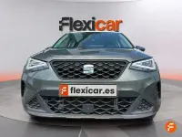 Usado Seat Arona Style 110 CV (80 kW) 2023 Gris SUV