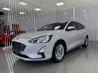 Usado Ford Focus Titanium 120 CV (88 kW) 2021 Blanco Familiar