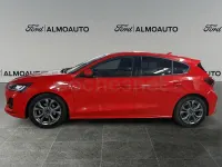 Usado Ford Focus ST-Line 125 CV (91 kW) 2024 Rojo Berlina