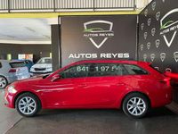 Usado Seat Leon Style 115 CV (84 kW) 2022 Rojo Berlina