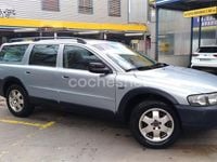 Usado Volvo XC70 200 CV (147 kW) 2001 Gris / plata Familiar