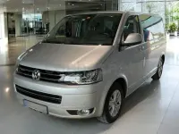 Usado VW Multivan Comfortline 114 CV (83 kW) 2014 Gris / plata Monovolumen