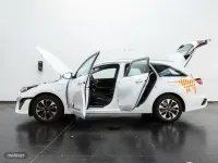 Usado Kia Ceed Sportswagon 141 CV (103 kW) 2023 Blanco Familiar
