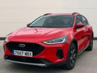 Usado Ford Focus Active 155 CV (114 kW) 2022 Rojo Utilitario