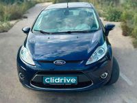 Usado Ford Fiesta Titanium 82 CV (60 kW) 2011 Azul Utilitario