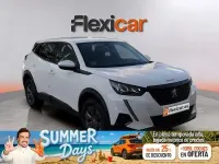 Usado Peugeot 2008 Active 110 CV (80 kW) 2021 Blanco SUV
