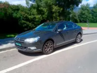 Usado Citroën C5 Exclusive 170 CV (125 kW) 2008 Verde Berlina
