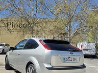 Usado Ford Focus Sport 145 CV (106 kW) 2005 Gris / plata Berlina