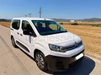 Usado Citroën Berlingo Live 102 CV (75 kW) 2020 Blanco Monovolumen