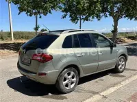 Usado Renault Koleos Privilege 150 CV (110 kW) 2008 Marrón SUV