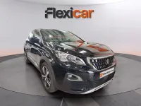 Usado Peugeot 3008 Allure 130 CV (95 kW) 2019 Gris SUV