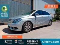 Usado Mercedes B200 156 CV (114 kW) 2012 Gris / plata Monovolumen